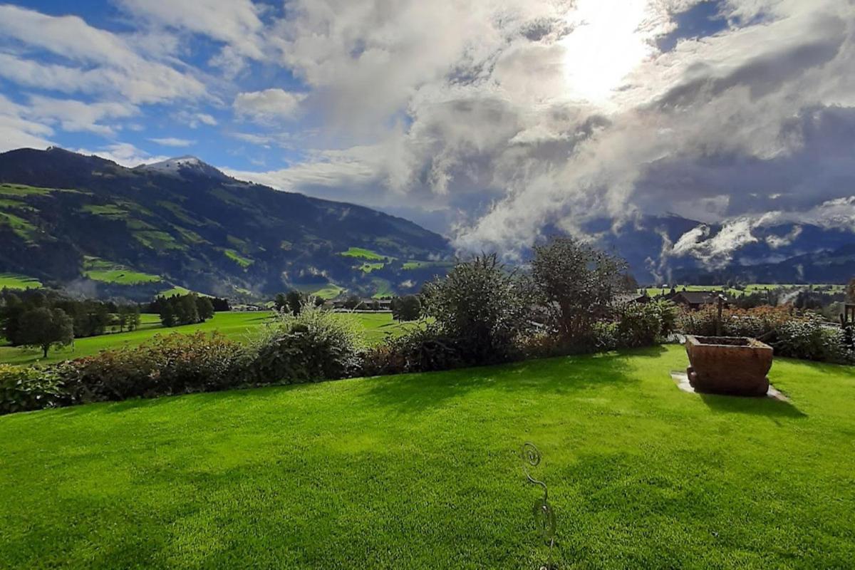 Landhaus Manzl Hopfgarten im Brixental Exterior photo